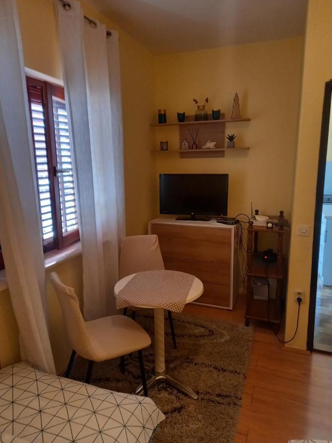 Apartman Goran Vodice Exterior foto