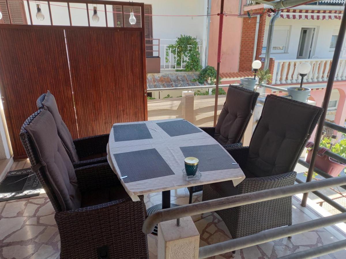 Apartman Goran Vodice Exterior foto